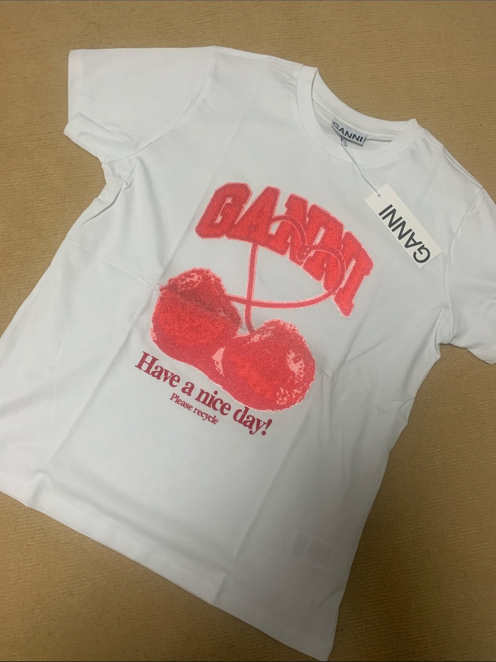 Ganni White Graphic short Sleeve T-shirt Red cherry Hear Print Have a nice day